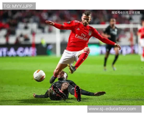 足总杯激战：马竞险胜本菲卡红牌事件引发全场热议与数据分析